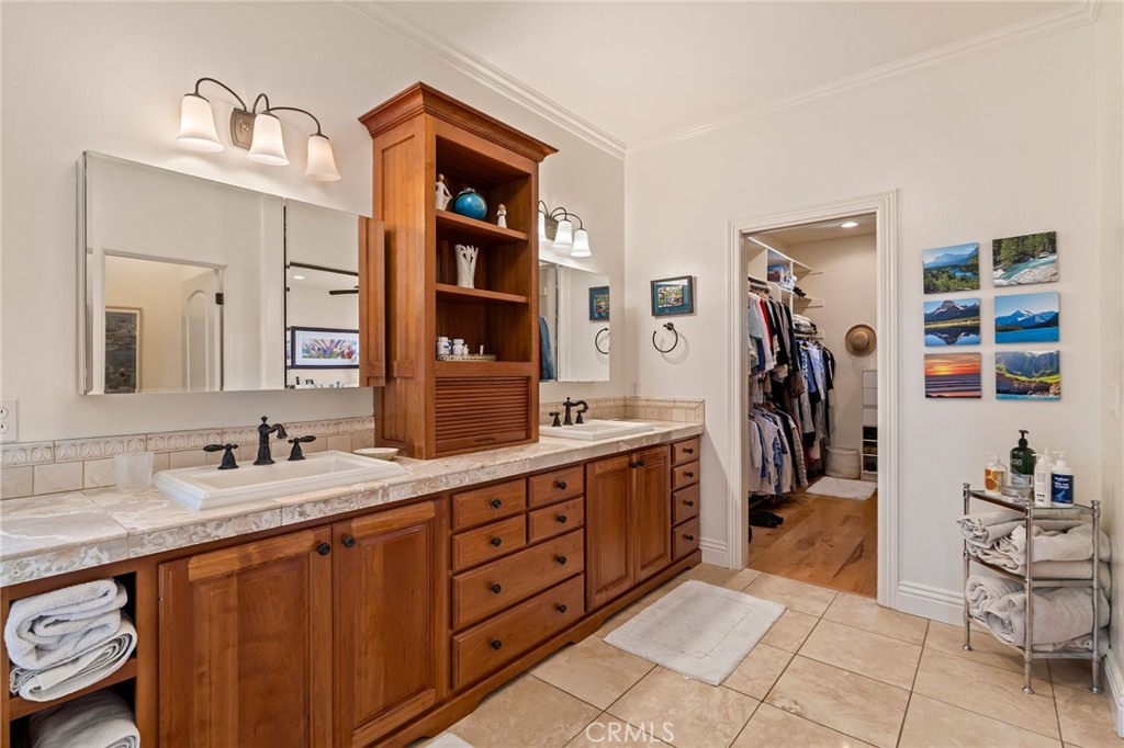 1479 Oak Ridge Drive Chico, CA 95928 - Photo 35 of 58
