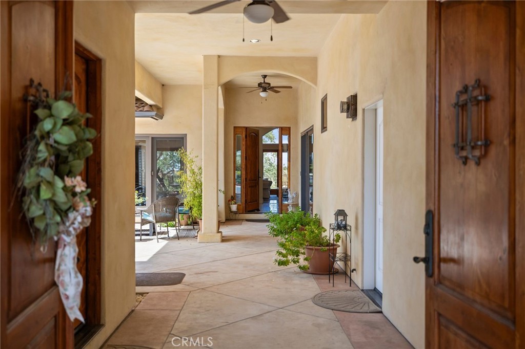 1479 Oak Ridge Drive Chico, CA 95928 - Photo 5 of 58