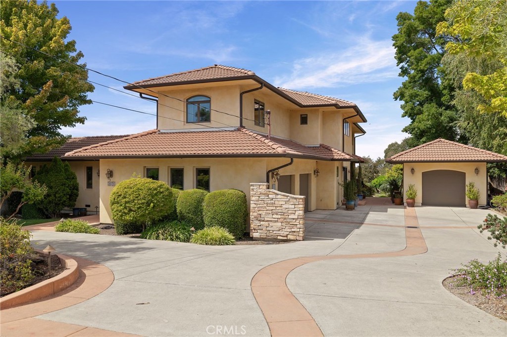 1479 Oak Ridge Drive Chico, CA 95928 - Photo 51 of 58