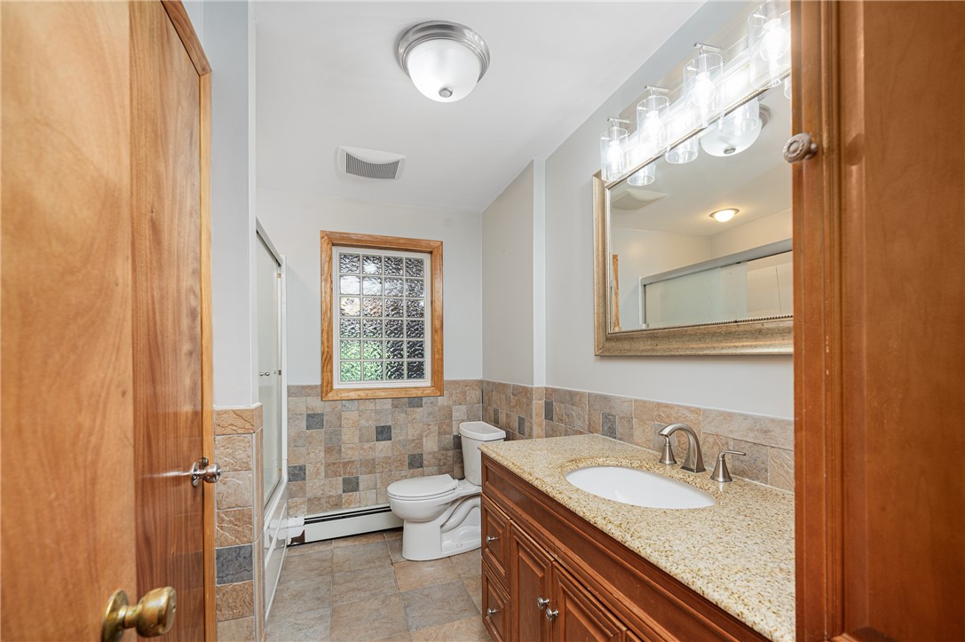 107 Dexterdale Road Providence, RI 02906 - Photo 17 of 30 Gallery Image 17