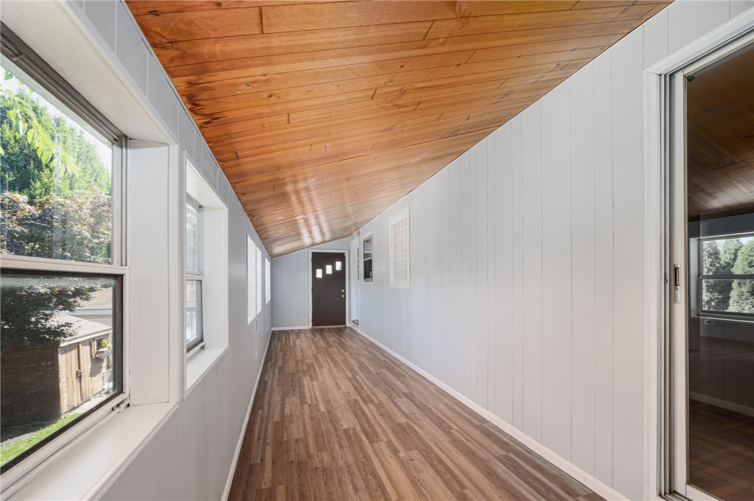 107 Dexterdale Road Providence, RI 02906 - Photo 19 of 30 Gallery Image 19