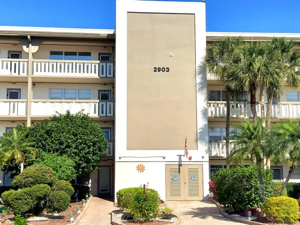 $1,800 | 2903 Victoria Circle, Coconut Creek, FL 33066