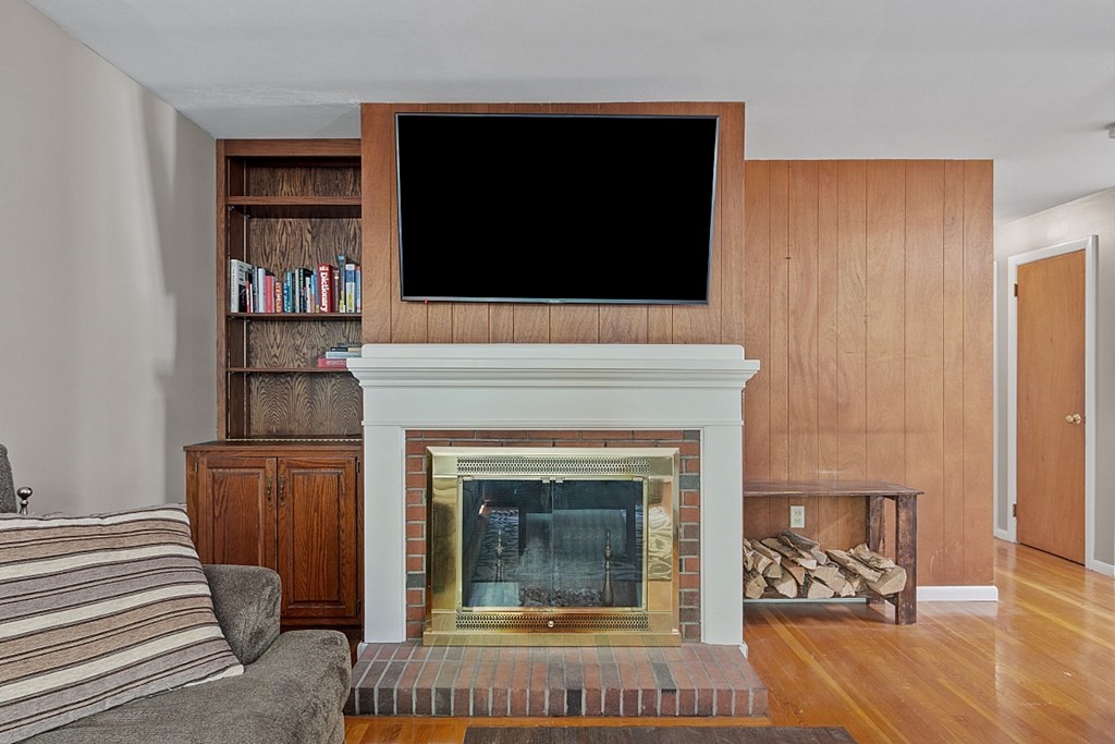 18 Ashburnham Road Worcester, MA 01605 - Photo 12 of 31 Gallery Image 12