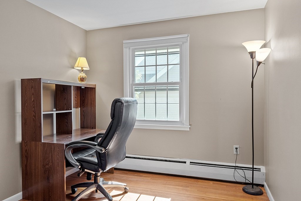 18 Ashburnham Road Worcester, MA 01605 - Photo 20 of 31 Gallery Image 20