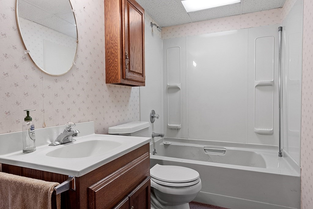 18 Ashburnham Road Worcester, MA 01605 - Photo 30 of 31 Gallery Image 30