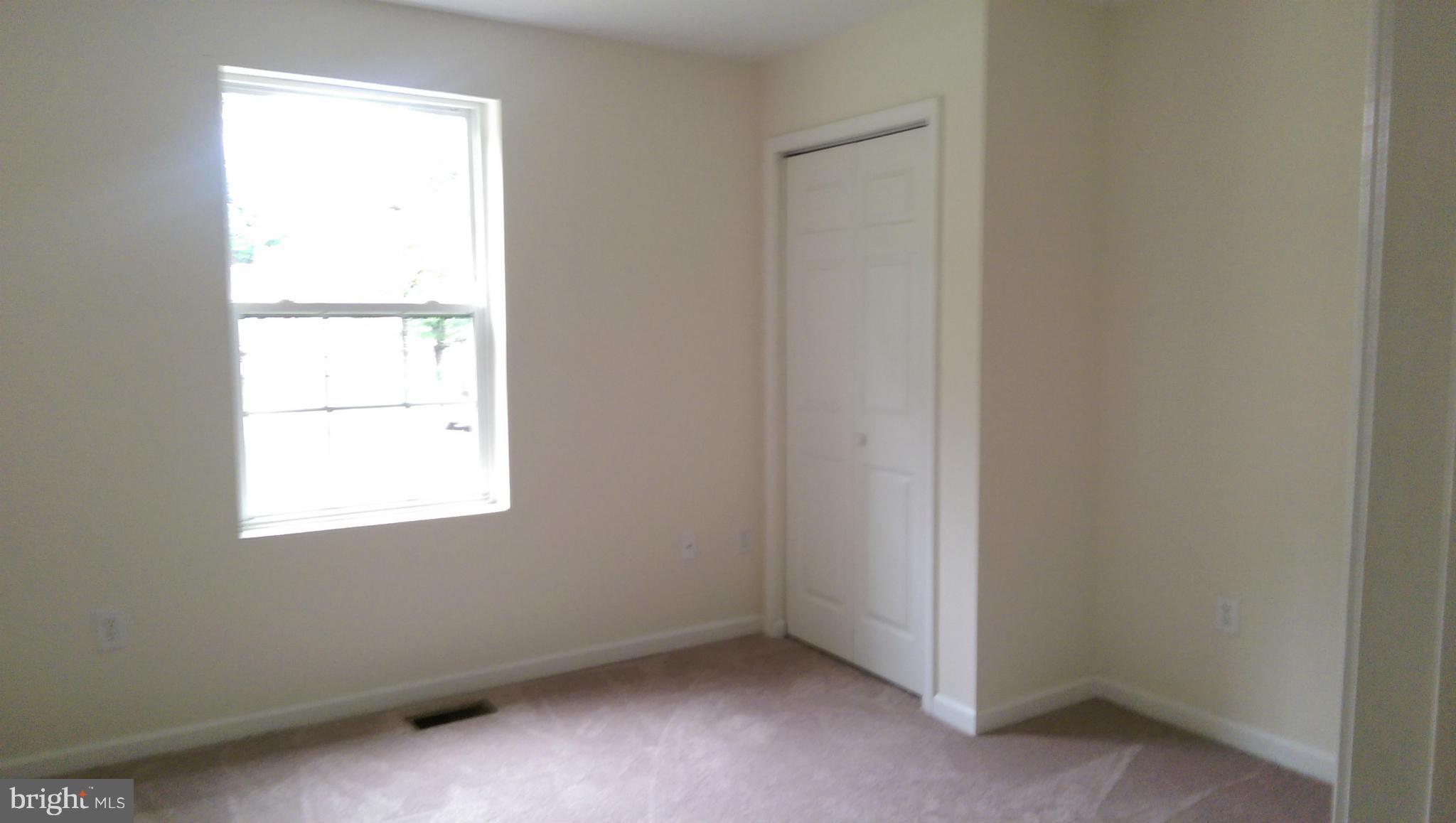 28 Carroll Road Pasadena, MD 21122 - Photo 14 of 25 Bedroom #1