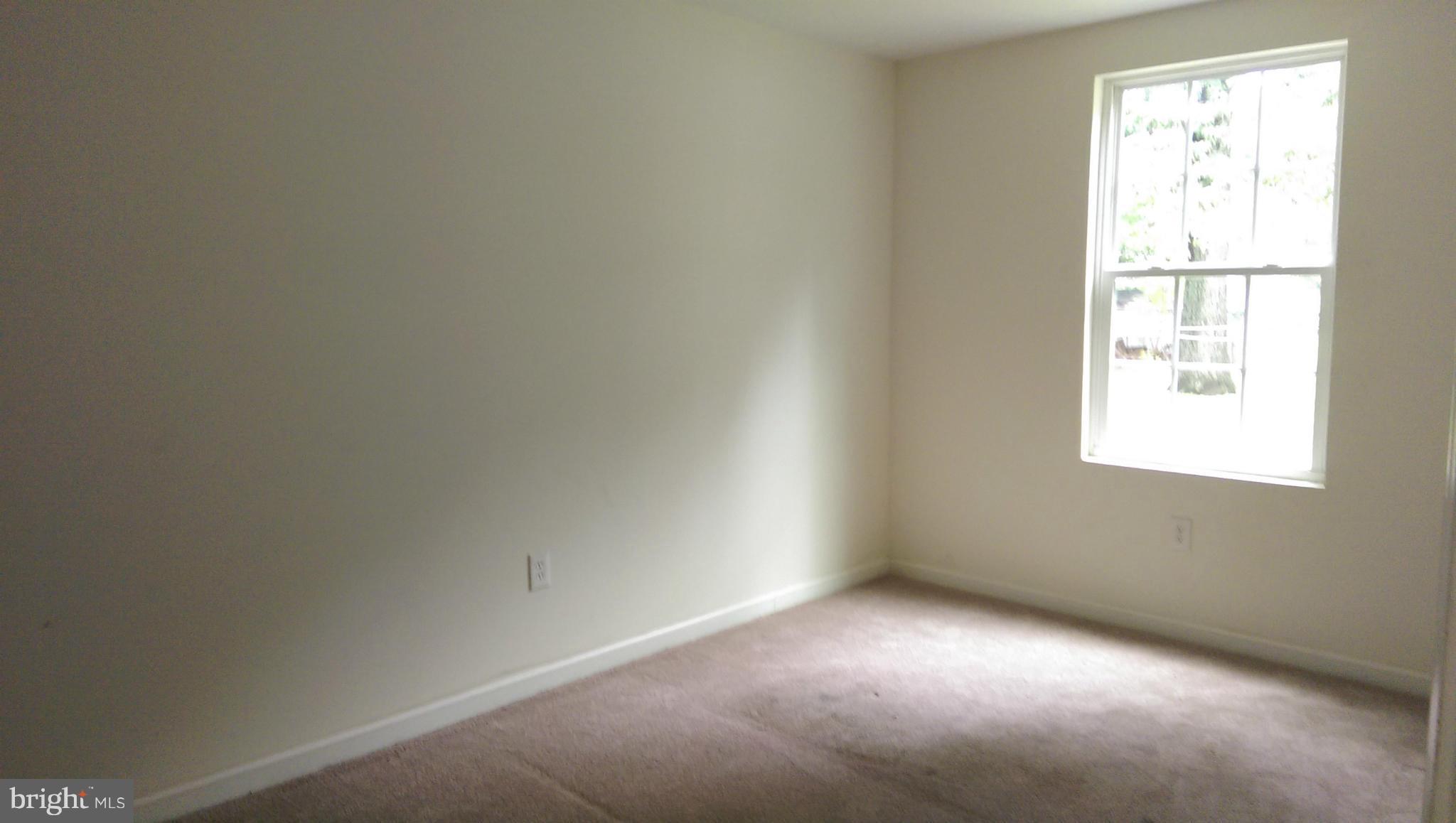 28 Carroll Road Pasadena, MD 21122 - Photo 17 of 25 Bedroom #3