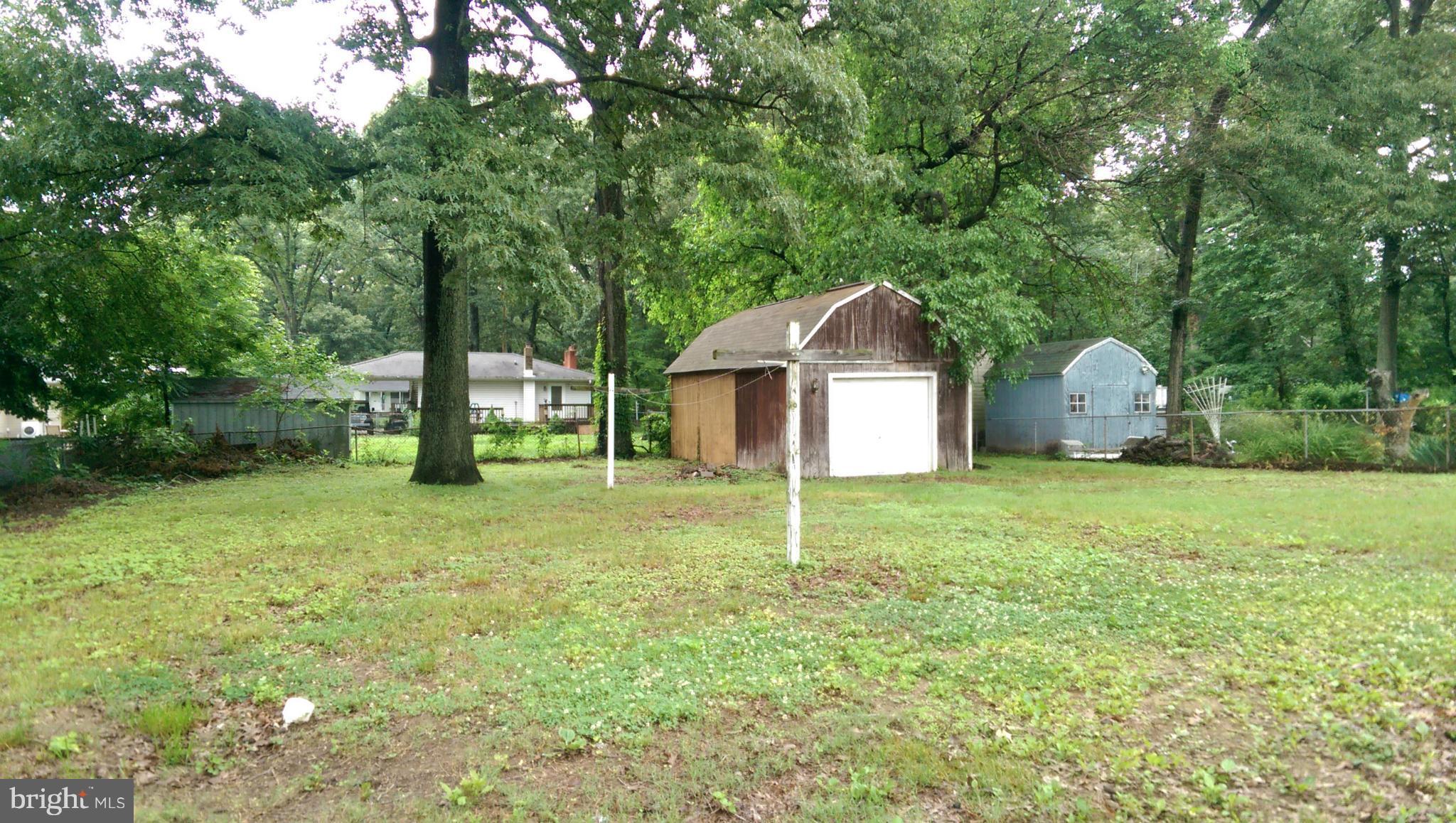 28 Carroll Road Pasadena, MD 21122 - Photo 23 of 25 Backyard