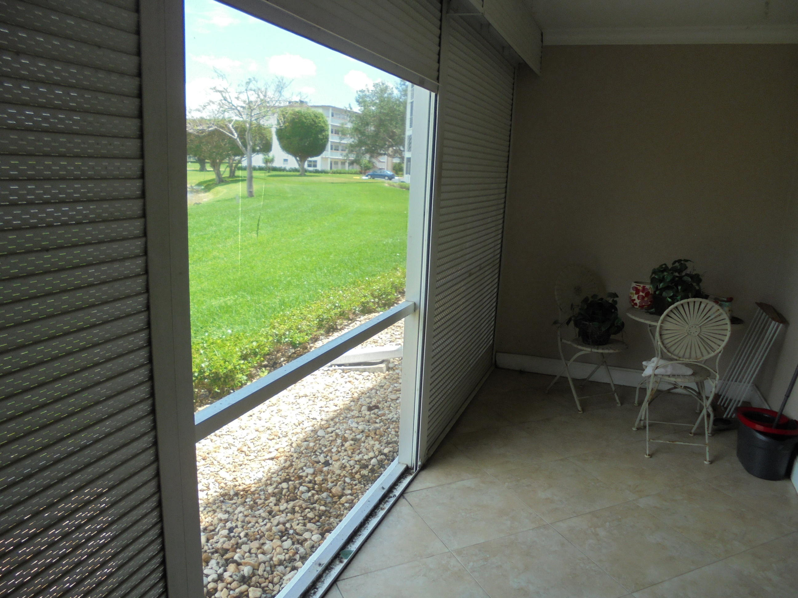 1030 Cornwall East Boca Raton, FL 33434 - Photo 12 of 16 Patio