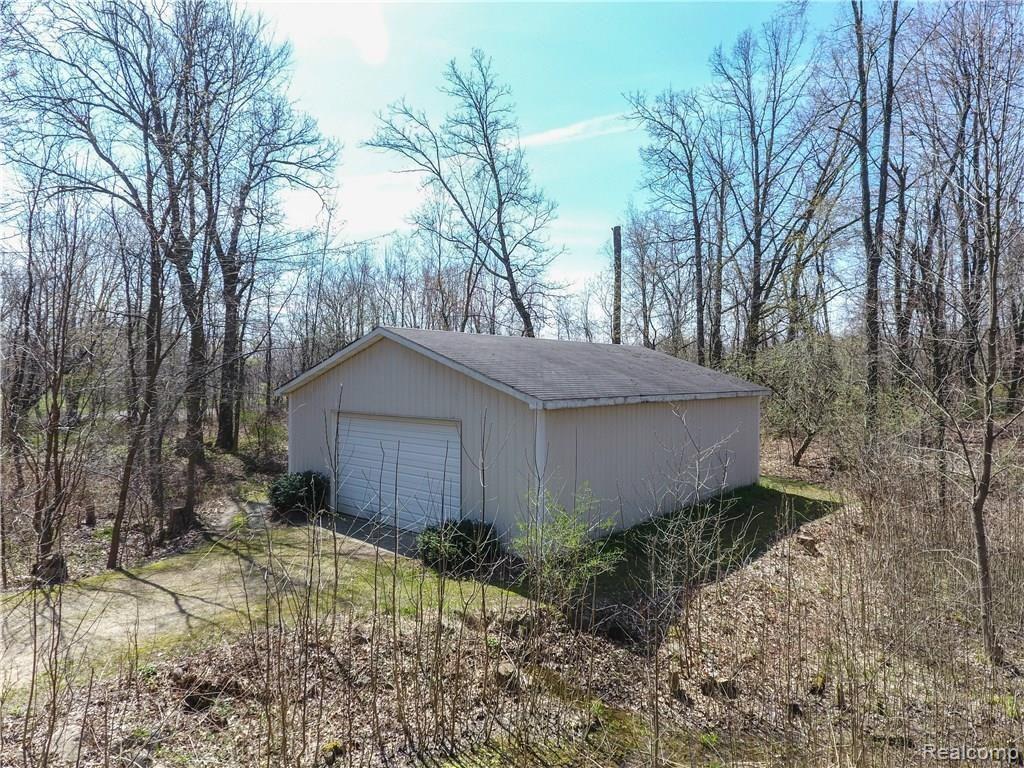 3747 Ray Road Oxford, MI 48370 - Photo 40 of 49 3747 Ray-7.jpg