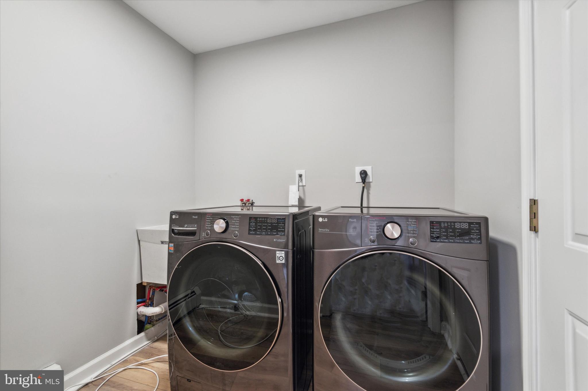 495 Beatty Road Springfield, PA 19064 - Photo 14 of 23 Laundry Room