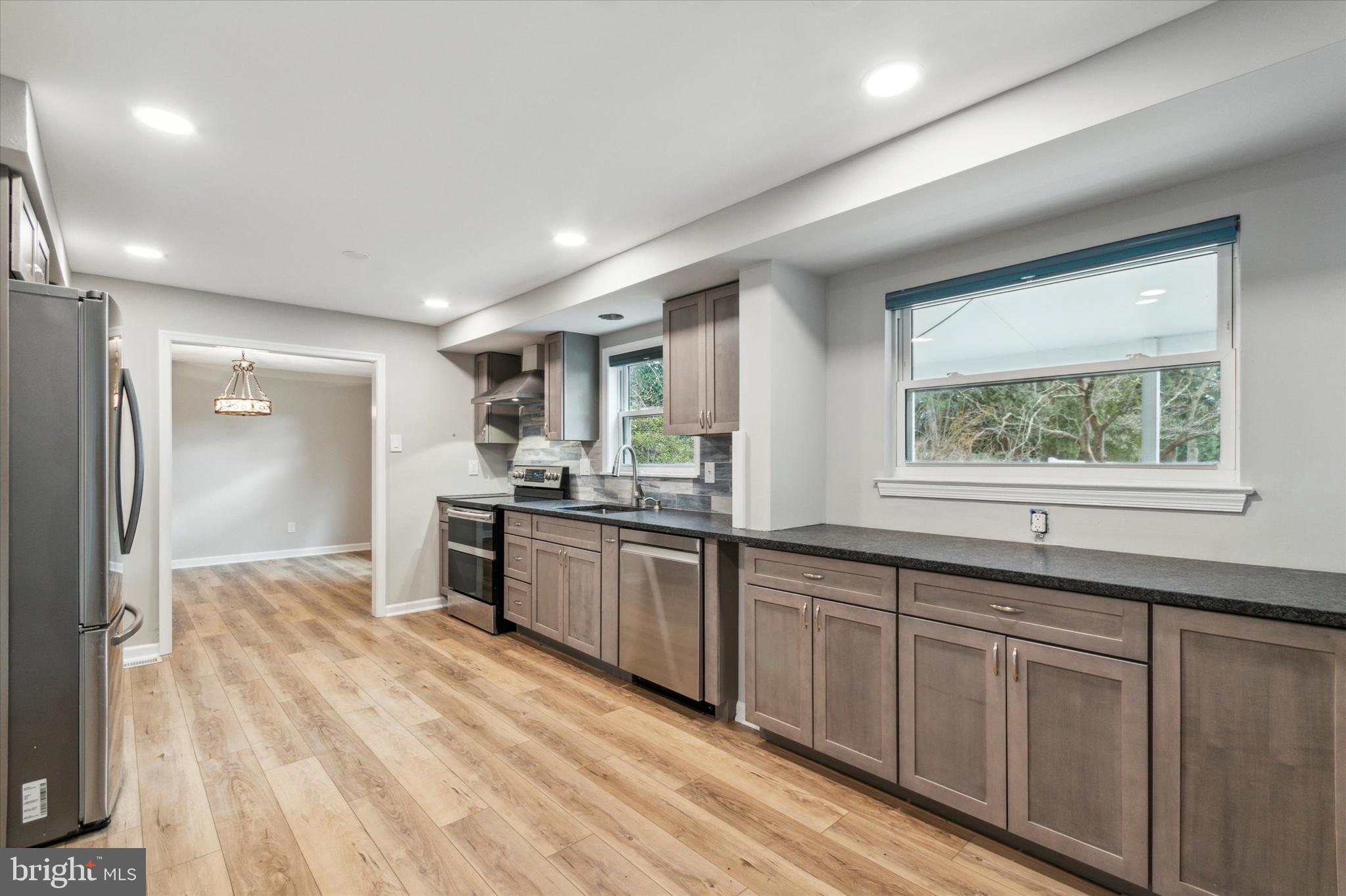 495 Beatty Road Springfield, PA 19064 - Photo 6 of 23 Kitchen