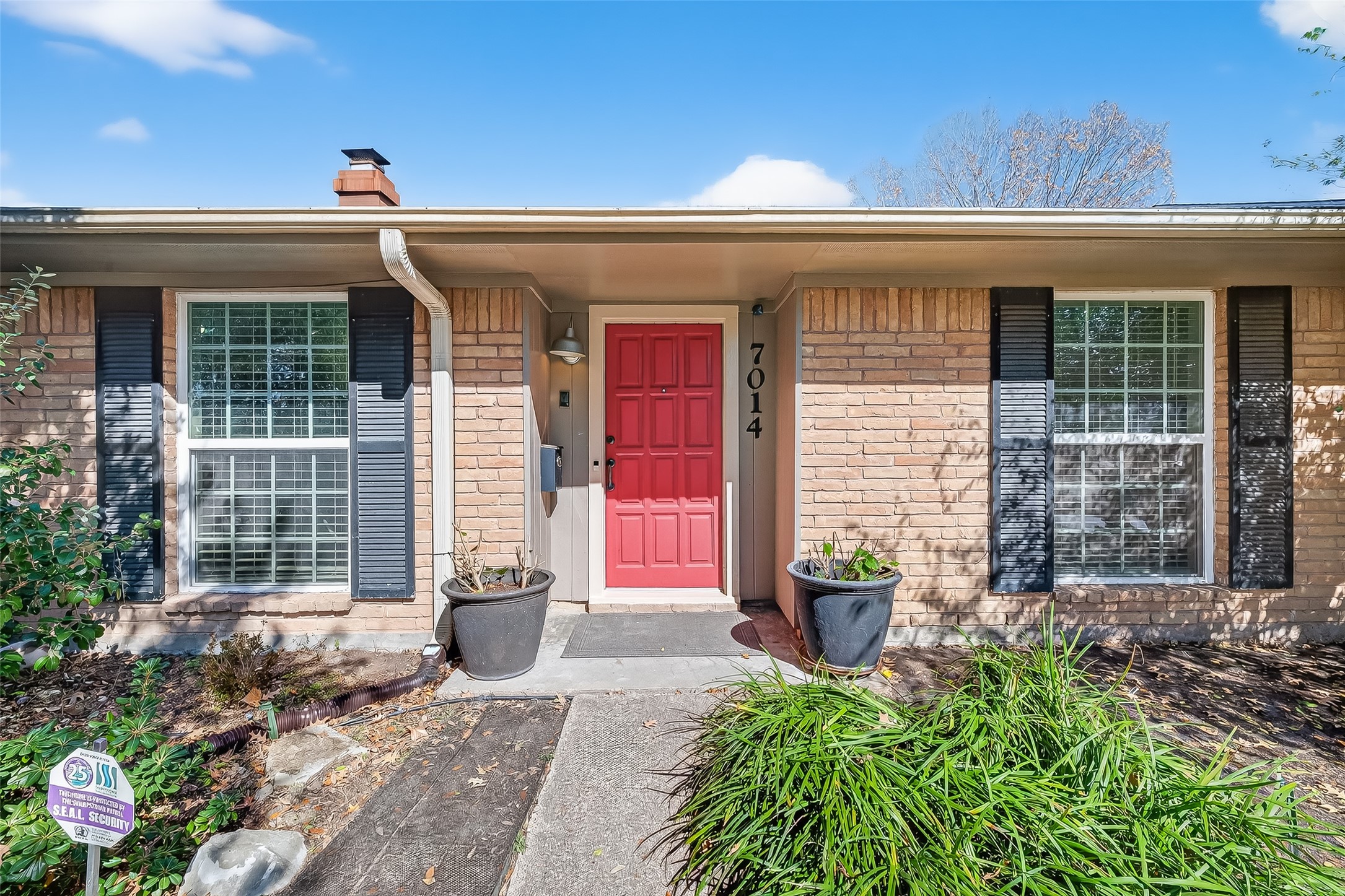 7014 Concho Street Houston, TX 77074 - Photo 46 of 46 One last view of the home