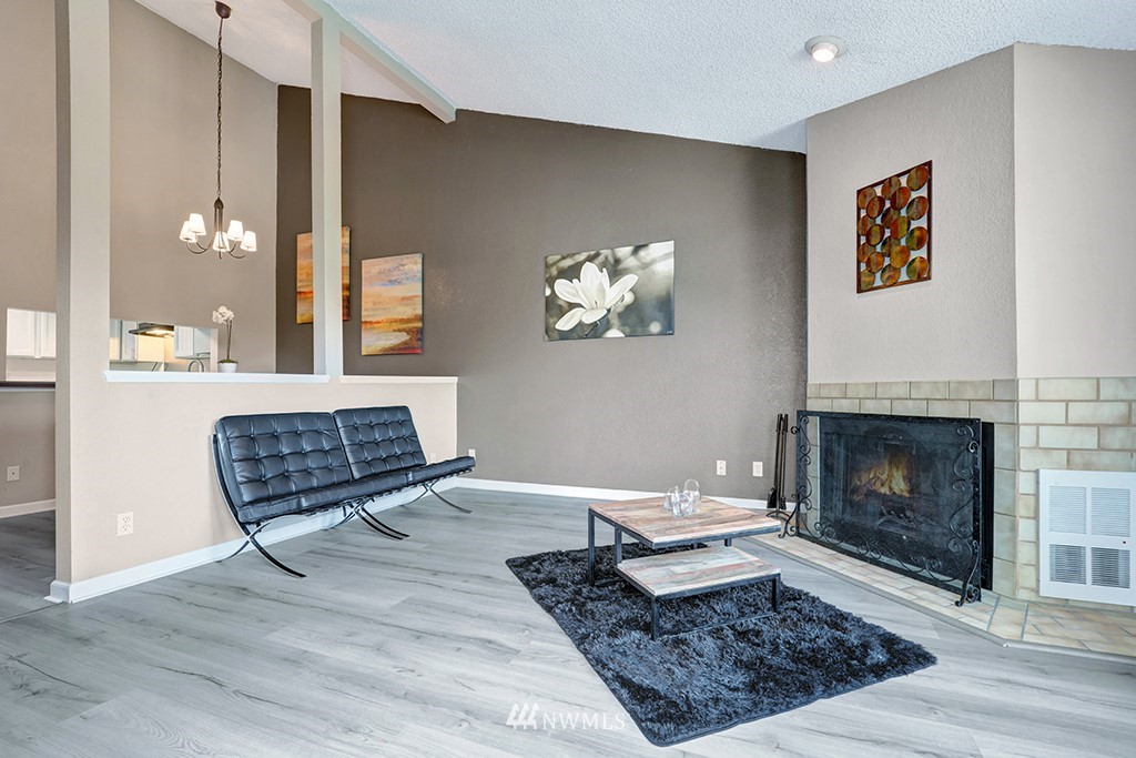 2607 Northeast 4th Street, Unit 237 Renton, WA 98056 - Photo 7 of 17 Gallery Image 7