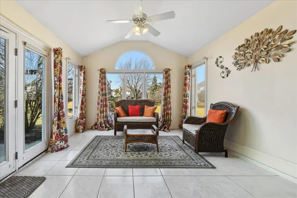 $899,900 | 3303 Scottsdale Court, Naperville, IL 60564