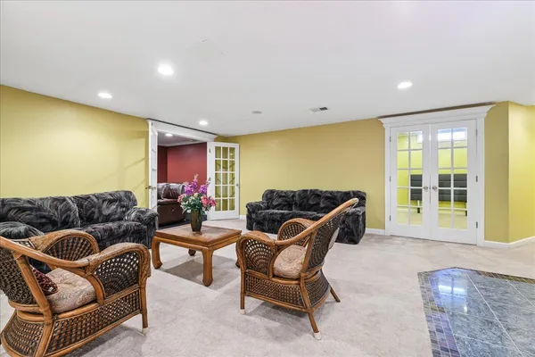 $899,900 | 3303 Scottsdale Court, Naperville, IL 60564