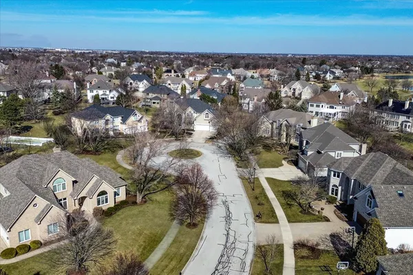 $899,900 | 3303 Scottsdale Court, Naperville, IL 60564