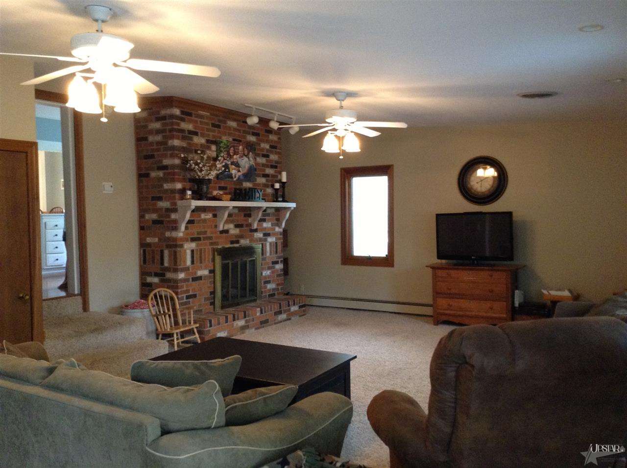 317 South 5th Street Decatur, IN 46733 - Photo 8 of 21
