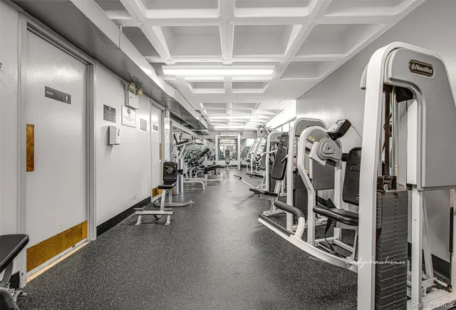 $3,400 | 152-18 Union Turnpike, Unit 6D | Kew Gardens Hills