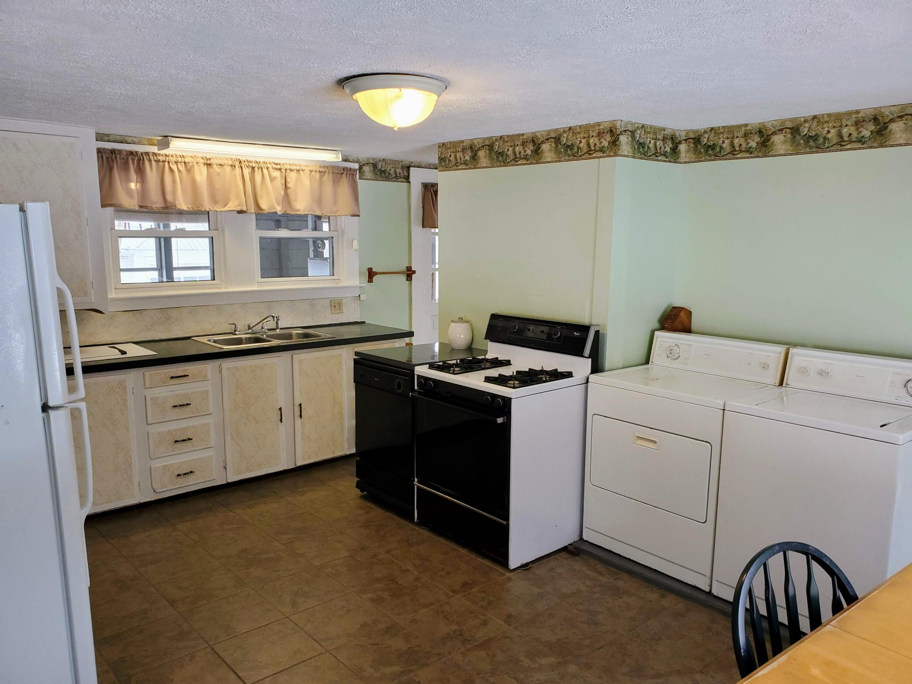 1048 River Road Avon, ME 04966 - Photo 18 of 55 20220103_123223
