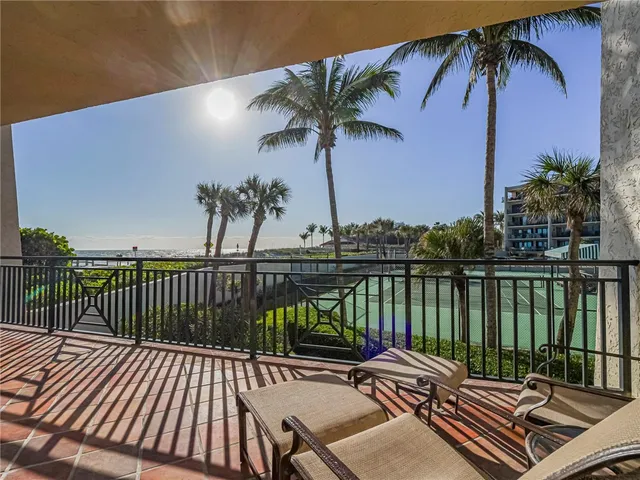 $7,800 | 3939 Ocean Drive, Unit 201B, Vero Beach, FL 32963