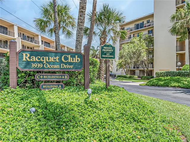 $7,800 | 3939 Ocean Drive, Unit 201B, Vero Beach, FL 32963