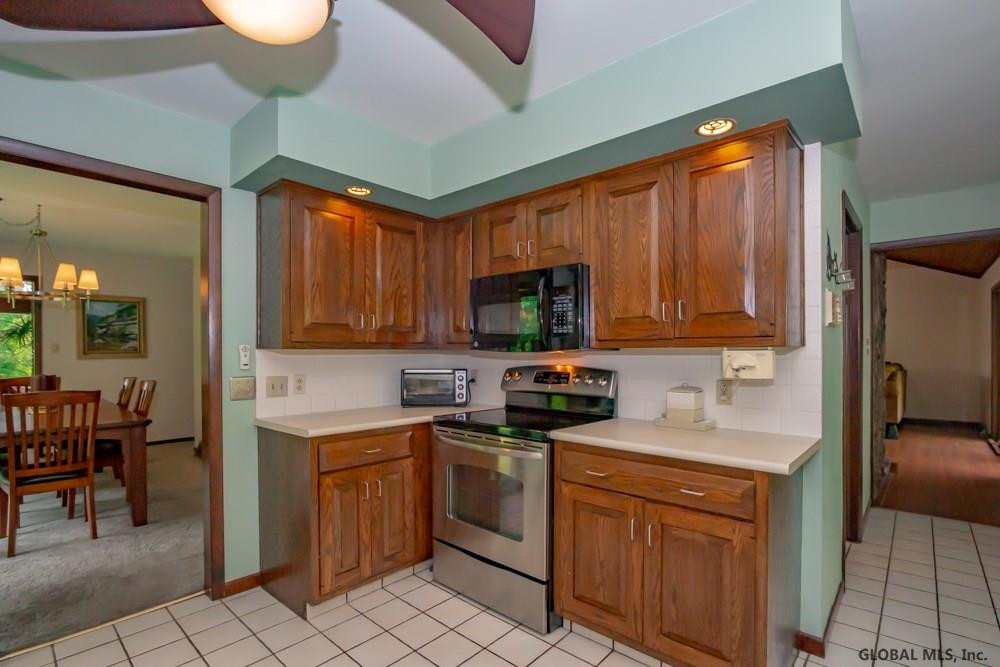 590 Currybush Road Rotterdam, NY 12306 - Photo 23 of 77 Photo 23