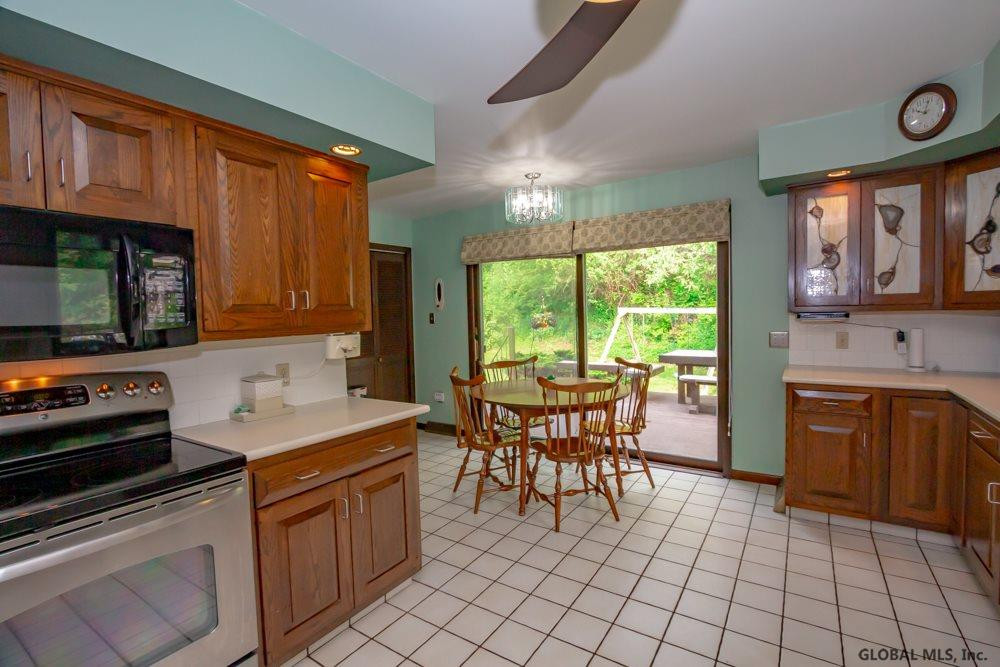 590 Currybush Road Rotterdam, NY 12306 - Photo 24 of 77 Photo 24