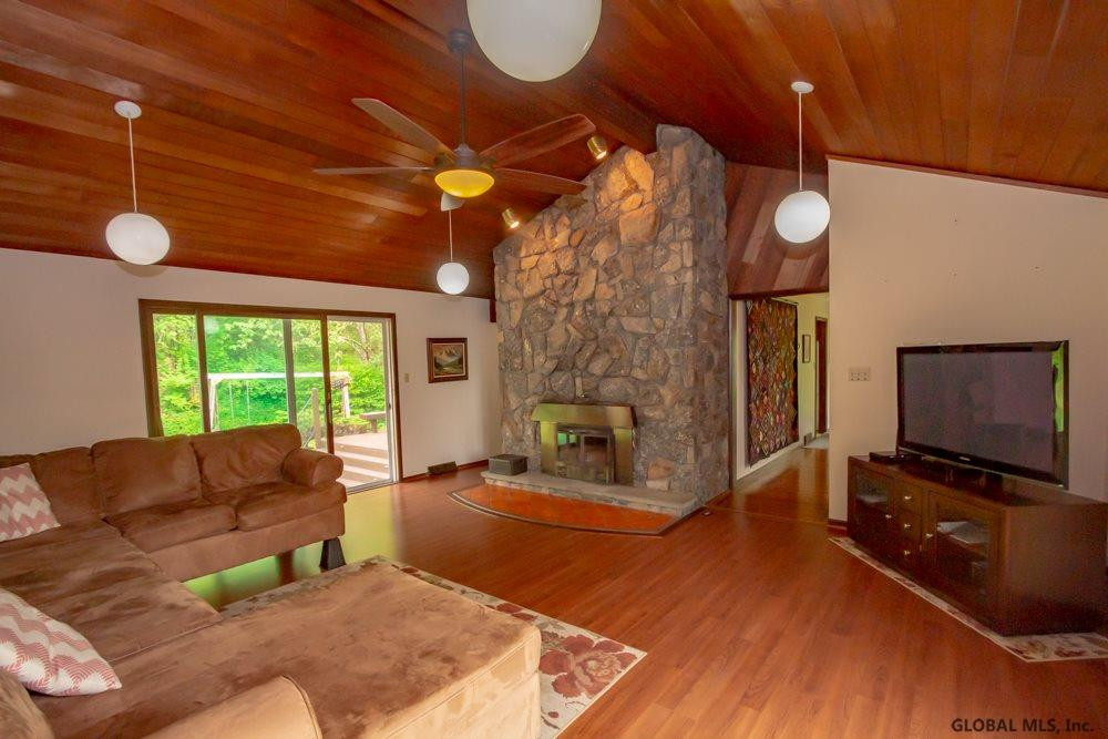 590 Currybush Road Rotterdam, NY 12306 - Photo 35 of 77 Photo 35