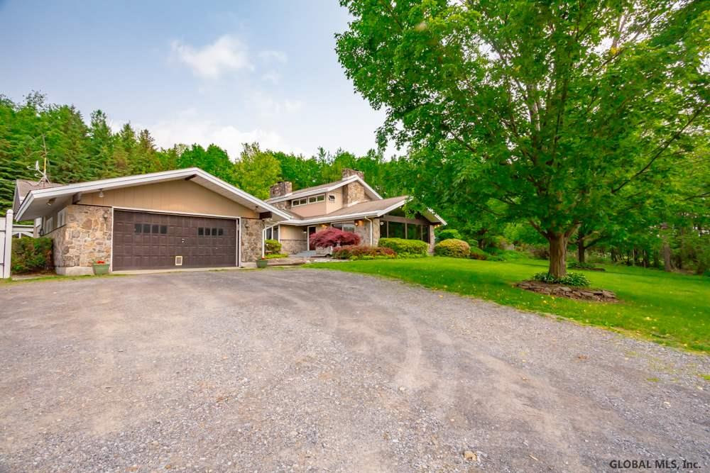 590 Currybush Road Rotterdam, NY 12306 - Photo 4 of 77 Photo 4