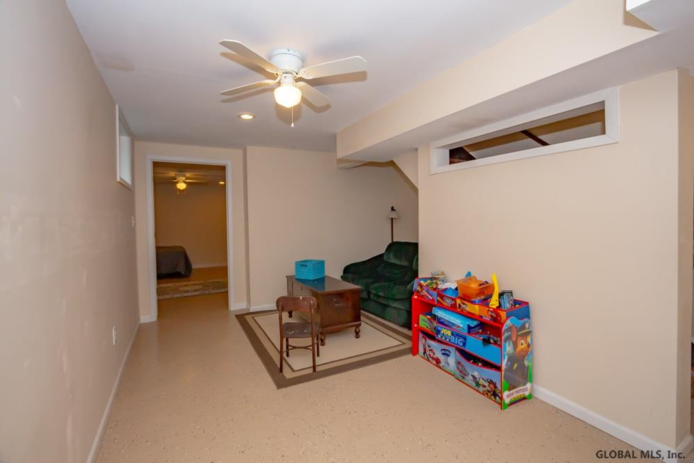 590 Currybush Road Rotterdam, NY 12306 - Photo 60 of 77 Photo 61