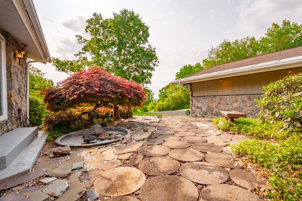 590 Currybush Road Rotterdam, NY 12306 - Photo 8 of 77 Photo 8