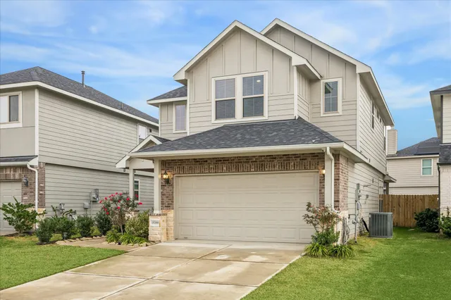 $2,400 | 15359 Caravel Bay Court, Houston, TX 77053
