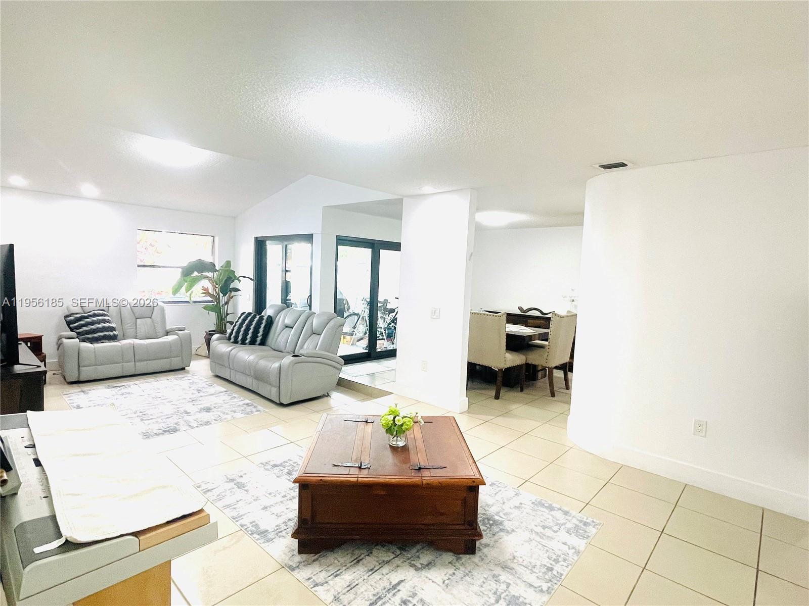 17355 Northwest 66th Court Hialeah, FL 33015 - Photo 8 of 37