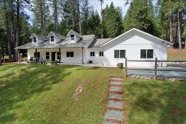 $769,000 | 3586 Freegold Drive, Camino, CA 95709