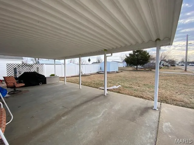 $185,000 | 1021 Grand Avenue, Perryville, MO 63775