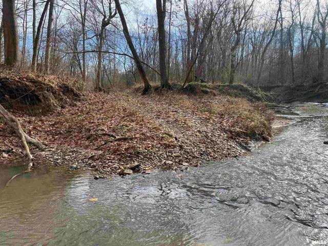 $242,000 | East 1650th Avenue, Hutsonville, IL 62433