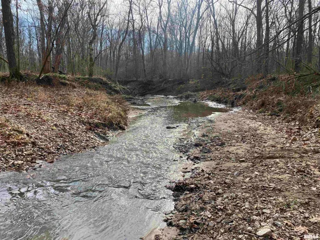 $242,000 | East 1650th Avenue, Hutsonville, IL 62433