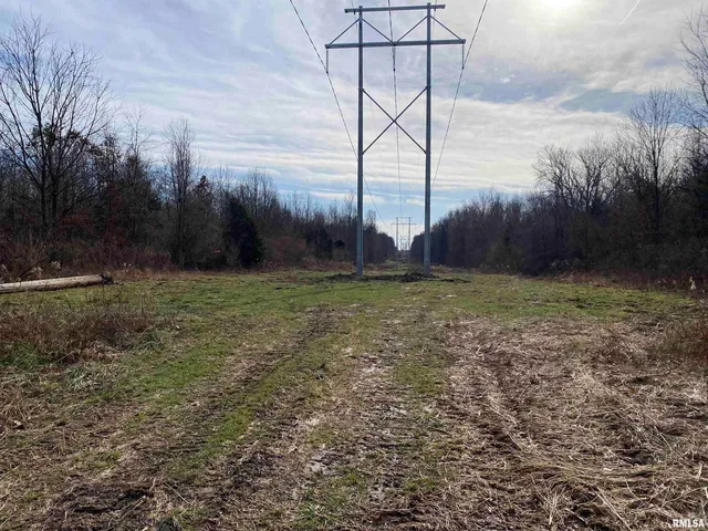 $242,000 | East 1650th Avenue, Hutsonville, IL 62433