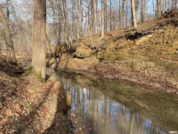 $242,000 | East 1650th Avenue, Hutsonville, IL 62433