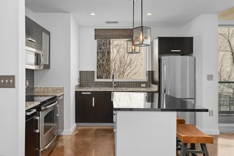 $673,500 | 600 12th Avenue South, Unit 313, Nashville, TN 37203