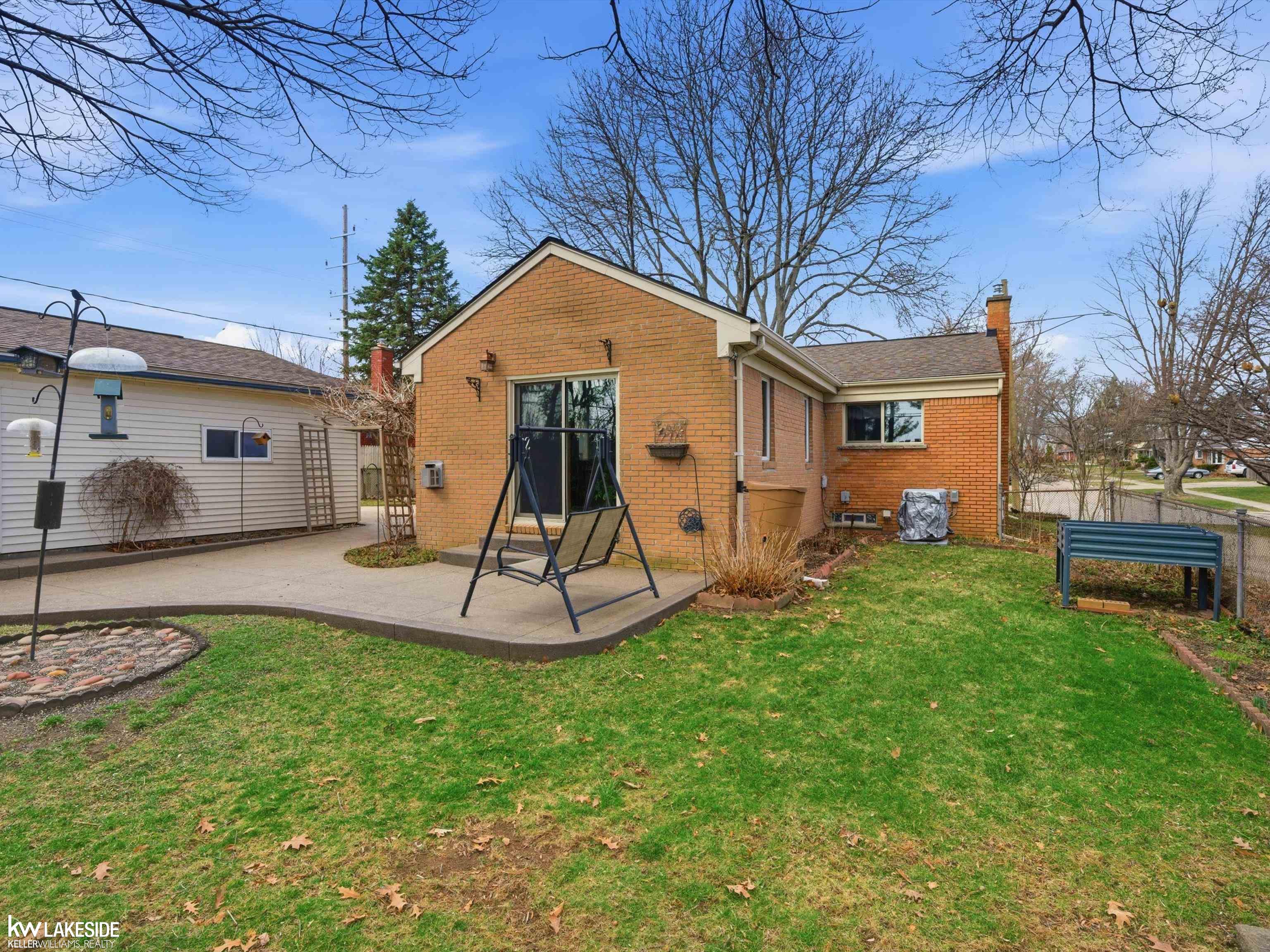 516 Miller Avenue Rochester, MI 48307 - Photo 41 of 43 50203022-a86a0865-03af-4f29-b9e3-7f9714569bca.JPG