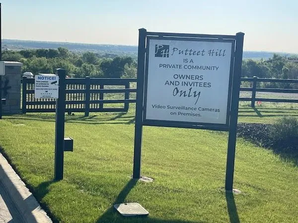 $205,000 | 207 Morning Dove Court, Cresson, TX 76035