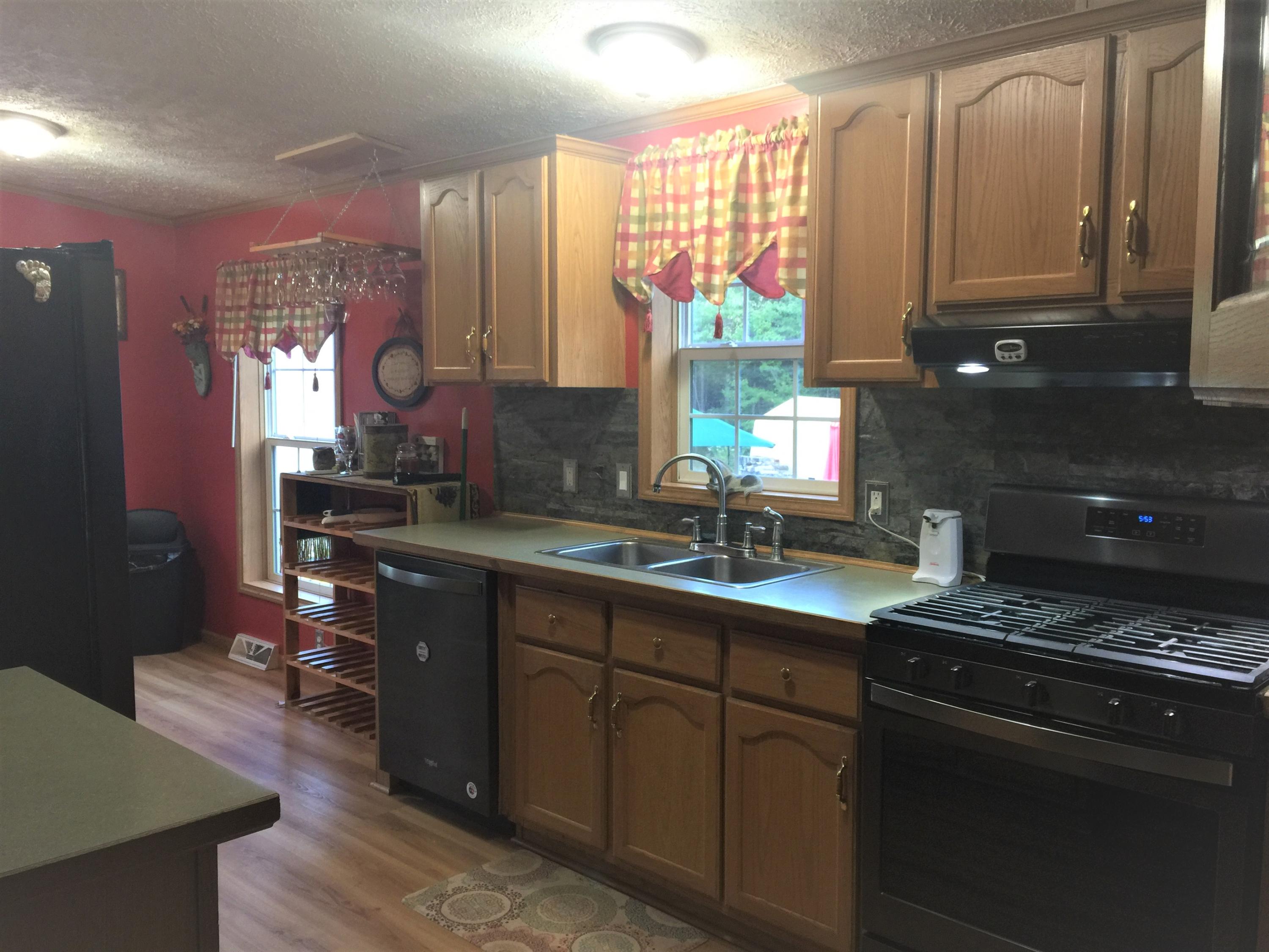 28 Mountain View Road Leeds, ME 04263 - Photo 2 of 65 Kitchen