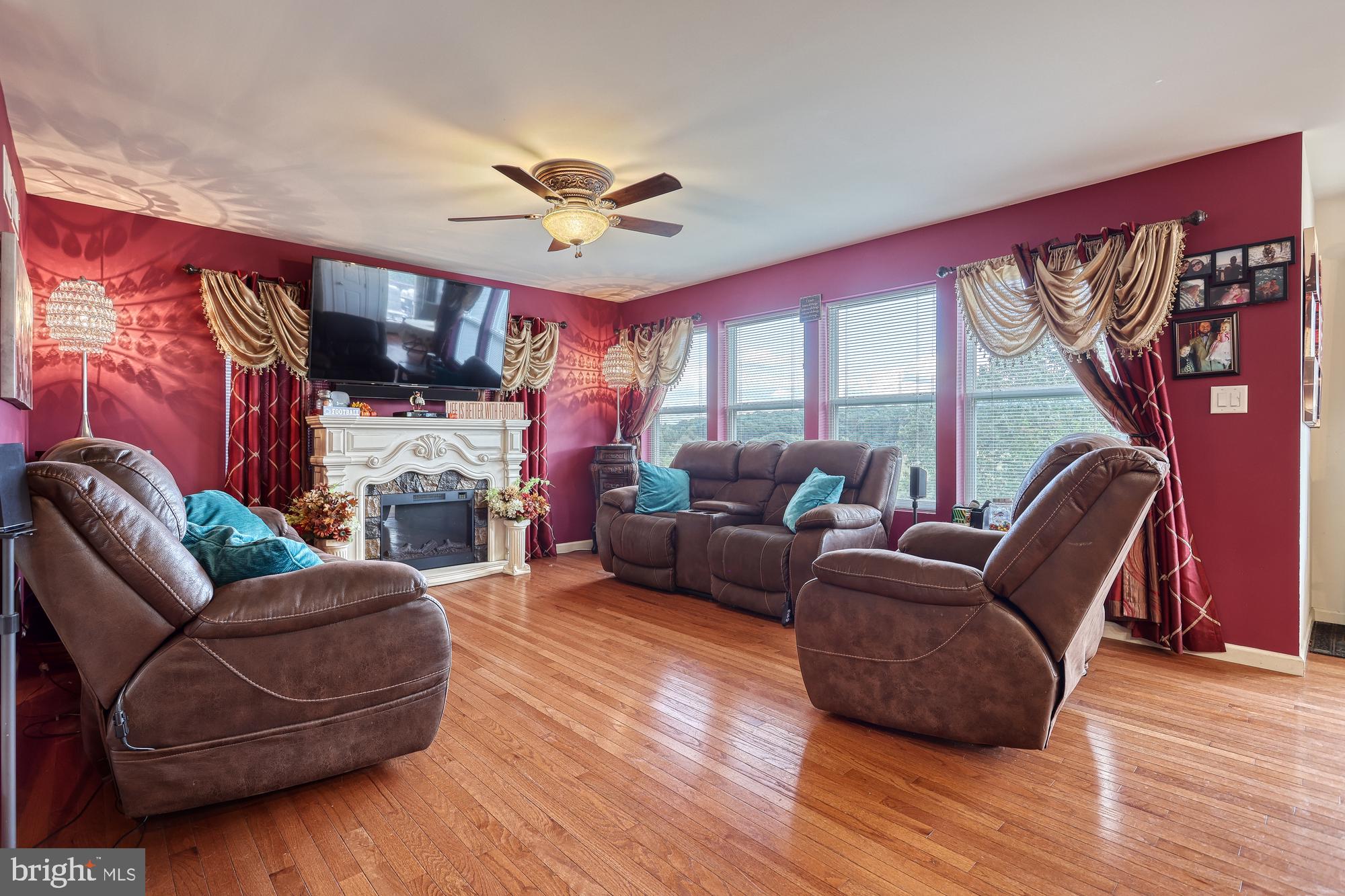 135 Azalea Drive Windsor, PA 17366 - Photo 14 of 67 Gallery Image 14