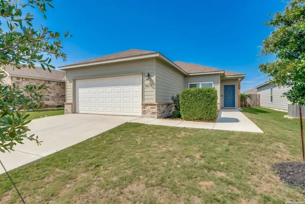 $235,000 | 14658 Stirrup Trace, Elmendorf, TX 78112