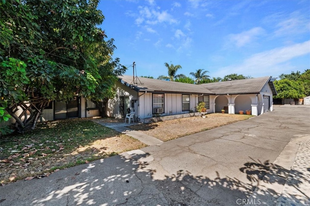 2121 Parkway Drive El Monte, CA 91733 - Photo 4 of 47