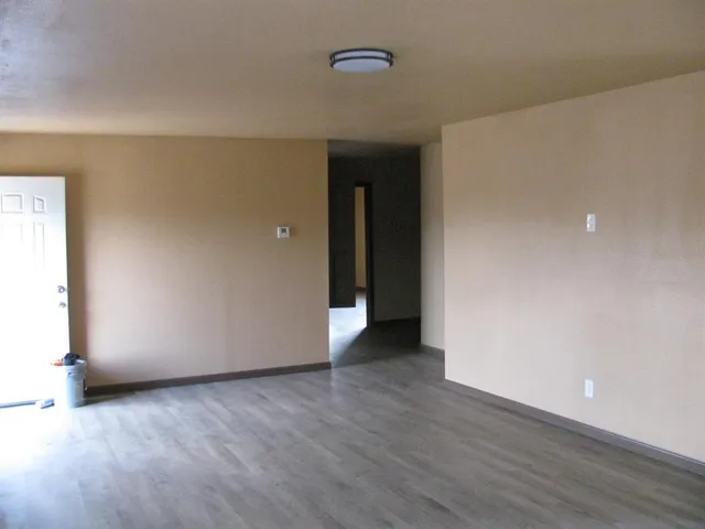 $1,500 | 12600 Highway 82, Unit 1, Savoy, TX 75479