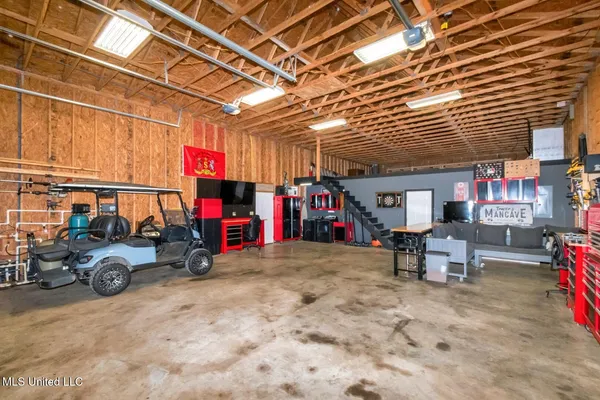 $190,000 | 17952 Rayford Shumock Road, Moss Point, MS 39562