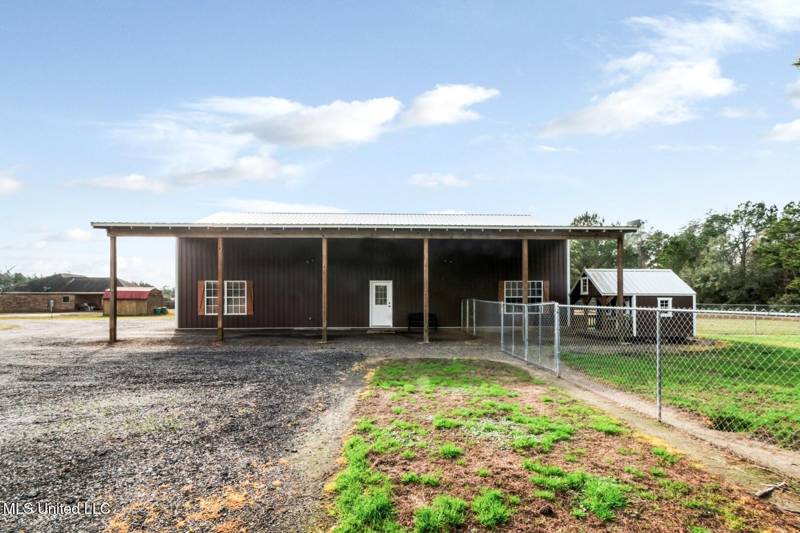 17952 Rayford Shumock Road Moss Point, MS 39562 - Photo 26 of 41 DSC_7861 (Large)